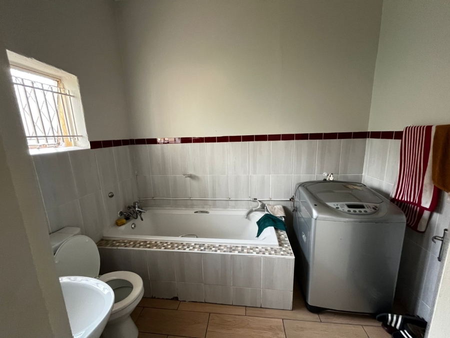 To Let 3 Bedroom Property for Rent in Top Town Eastern Cape